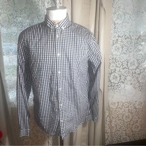 Button up casual shirt